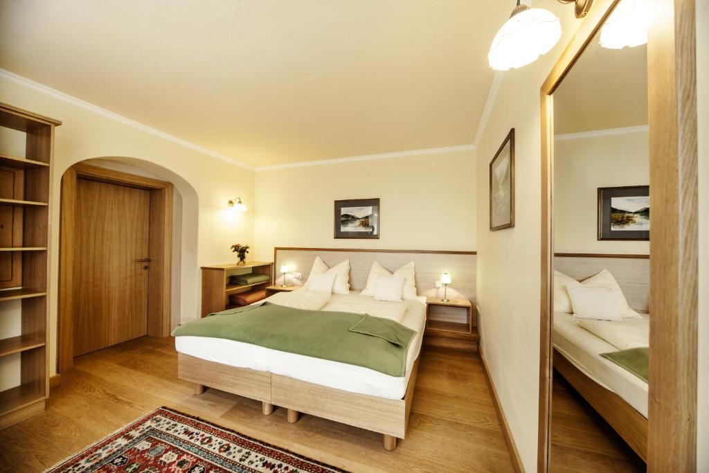 Kraners Alpenhof Bio Bed And Breakfast Pension Weissensee Luaran gambar